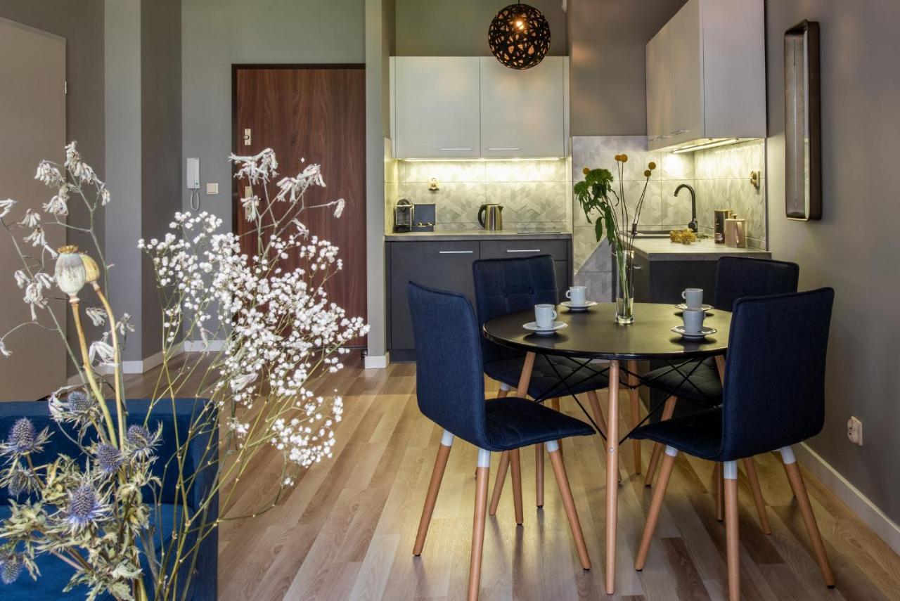 Apartamenty-Wroc Ostrow Tumski Breslavia Esterno foto