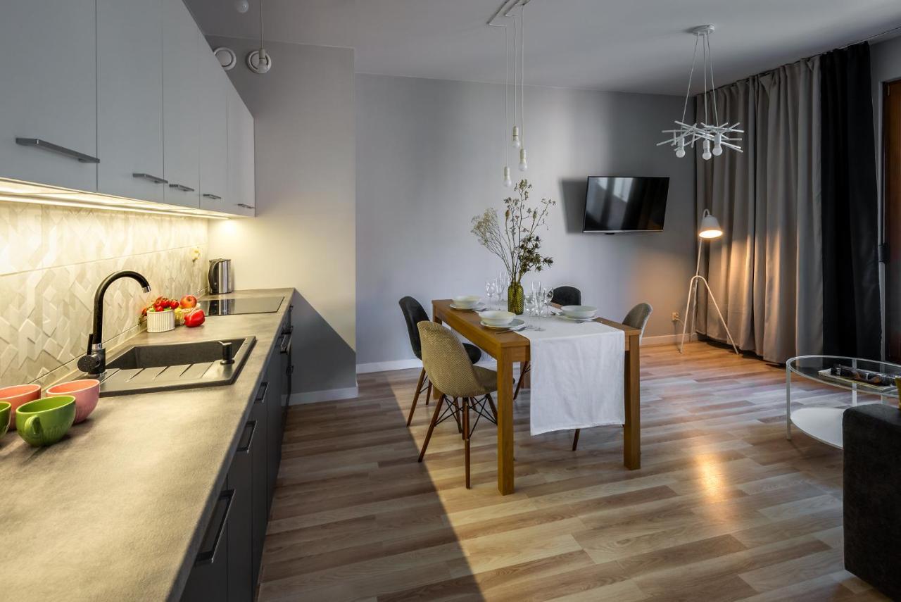 Apartamenty-Wroc Ostrow Tumski Breslavia Esterno foto
